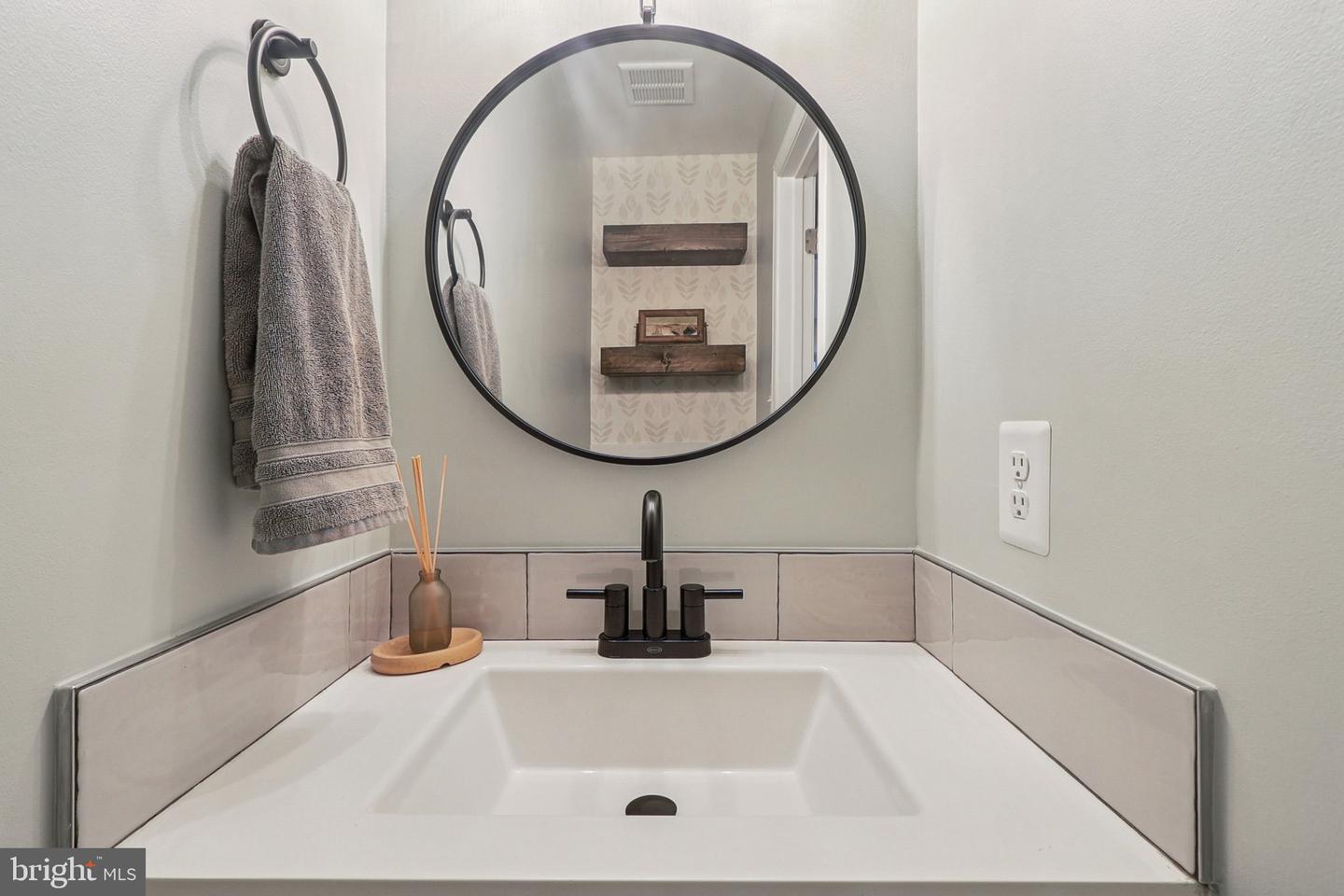 4068-H CHAMPIONSHIP DR, ANNANDALE, Virginia 22003, 3 Bedrooms Bedrooms, ,3 BathroomsBathrooms,Residential,For sale,4068-H CHAMPIONSHIP DR,VAFX2280404 MLS # VAFX2280404