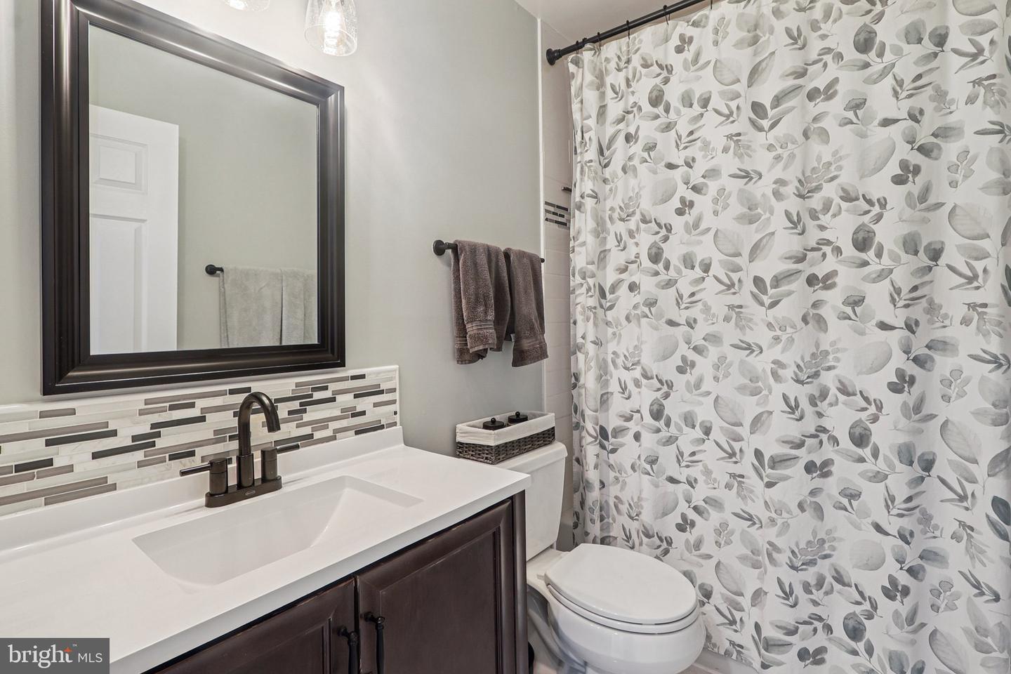 4068-H CHAMPIONSHIP DR, ANNANDALE, Virginia 22003, 3 Bedrooms Bedrooms, ,3 BathroomsBathrooms,Residential,For sale,4068-H CHAMPIONSHIP DR,VAFX2280404 MLS # VAFX2280404