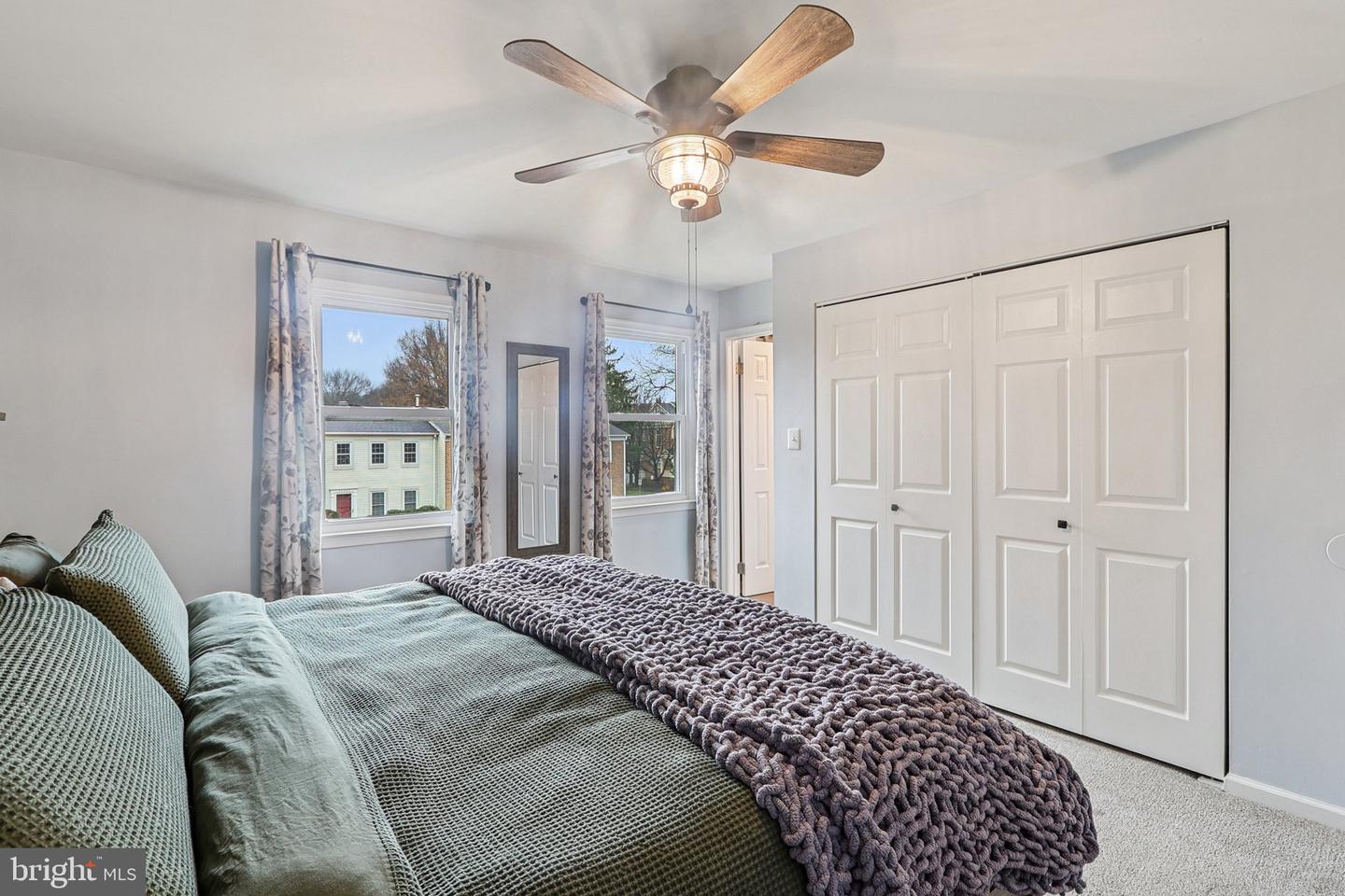 4068-H CHAMPIONSHIP DR, ANNANDALE, Virginia 22003, 3 Bedrooms Bedrooms, ,3 BathroomsBathrooms,Residential,For sale,4068-H CHAMPIONSHIP DR,VAFX2280404 MLS # VAFX2280404