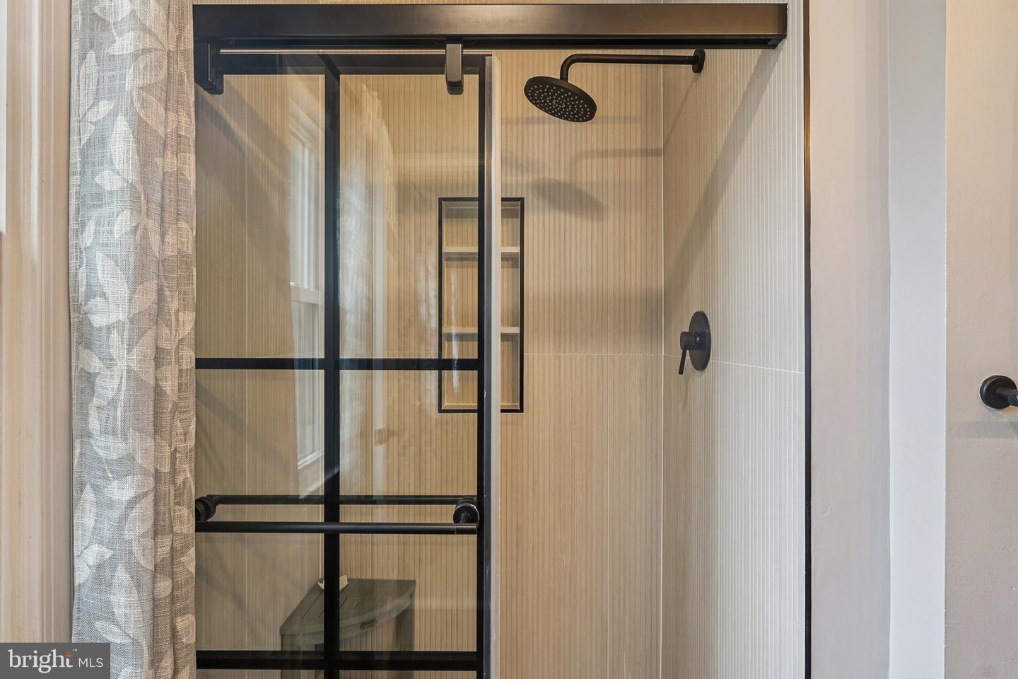 4068-H CHAMPIONSHIP DR, ANNANDALE, Virginia 22003, 3 Bedrooms Bedrooms, ,3 BathroomsBathrooms,Residential,For sale,4068-H CHAMPIONSHIP DR,VAFX2280404 MLS # VAFX2280404