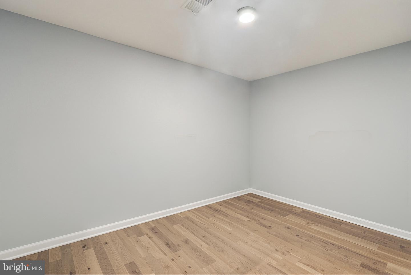 4068-H CHAMPIONSHIP DR, ANNANDALE, Virginia 22003, 3 Bedrooms Bedrooms, ,3 BathroomsBathrooms,Residential,For sale,4068-H CHAMPIONSHIP DR,VAFX2280404 MLS # VAFX2280404