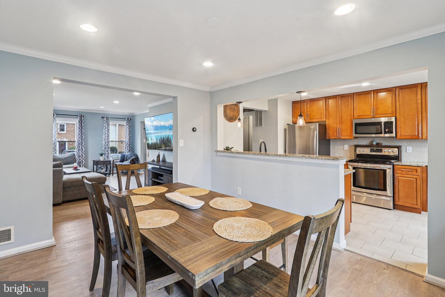 4068-H CHAMPIONSHIP DR, ANNANDALE, Virginia 22003, 3 Bedrooms Bedrooms, ,3 BathroomsBathrooms,Residential,For sale,4068-H CHAMPIONSHIP DR,VAFX2280404 MLS # VAFX2280404