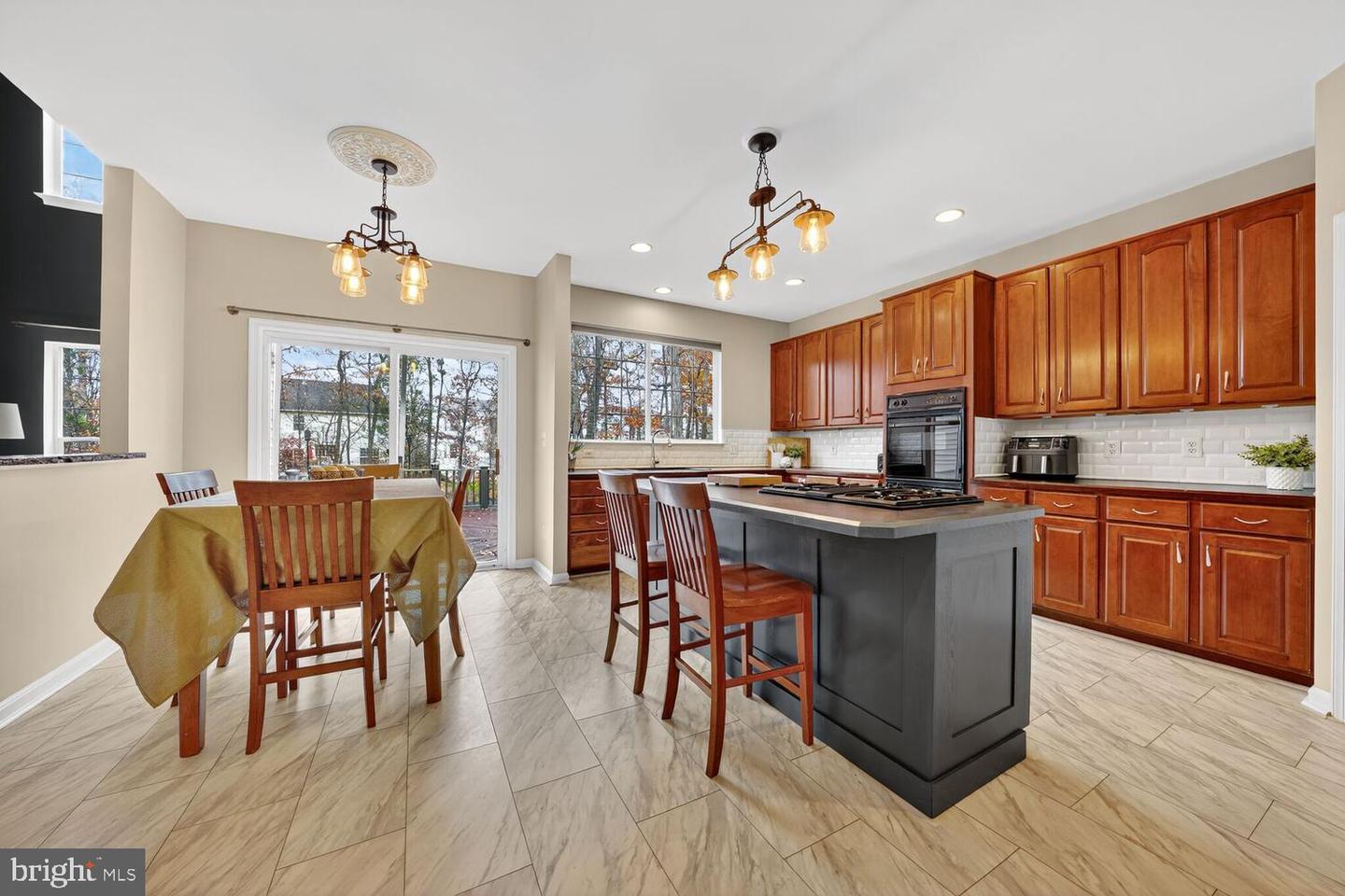 10385 LIME TREE CT, MANASSAS, Virginia 20110, 5 Bedrooms Bedrooms, ,3 BathroomsBathrooms,Residential,For sale,10385 LIME TREE CT,VAPW2108296 MLS # VAPW2108296 10385 LIME TREE CT, MANASSAS, Virginia 20110, 5 Bedrooms Bedrooms, ,3 BathroomsBathrooms,Residential,For sale,10385 LIME TREE CT,VAPW2108296 MLS # VAPW2108296