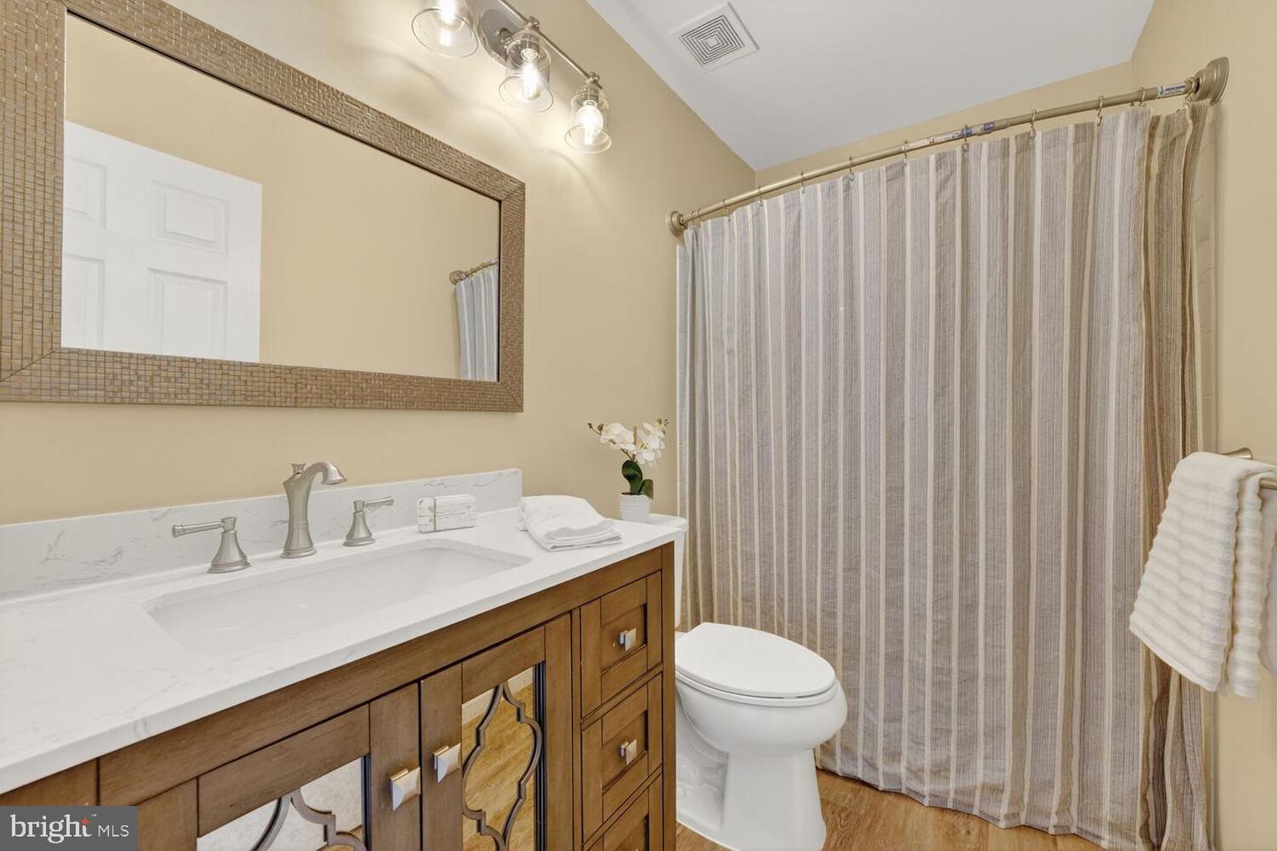 10385 LIME TREE CT, MANASSAS, Virginia 20110, 5 Bedrooms Bedrooms, ,3 BathroomsBathrooms,Residential,For sale,10385 LIME TREE CT,VAPW2108296 MLS # VAPW2108296 10385 LIME TREE CT, MANASSAS, Virginia 20110, 5 Bedrooms Bedrooms, ,3 BathroomsBathrooms,Residential,For sale,10385 LIME TREE CT,VAPW2108296 MLS # VAPW2108296