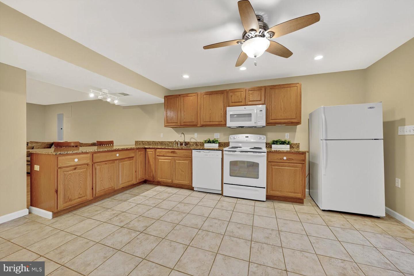 10385 LIME TREE CT, MANASSAS, Virginia 20110, 5 Bedrooms Bedrooms, ,3 BathroomsBathrooms,Residential,For sale,10385 LIME TREE CT,VAPW2108296 MLS # VAPW2108296 10385 LIME TREE CT, MANASSAS, Virginia 20110, 5 Bedrooms Bedrooms, ,3 BathroomsBathrooms,Residential,For sale,10385 LIME TREE CT,VAPW2108296 MLS # VAPW2108296