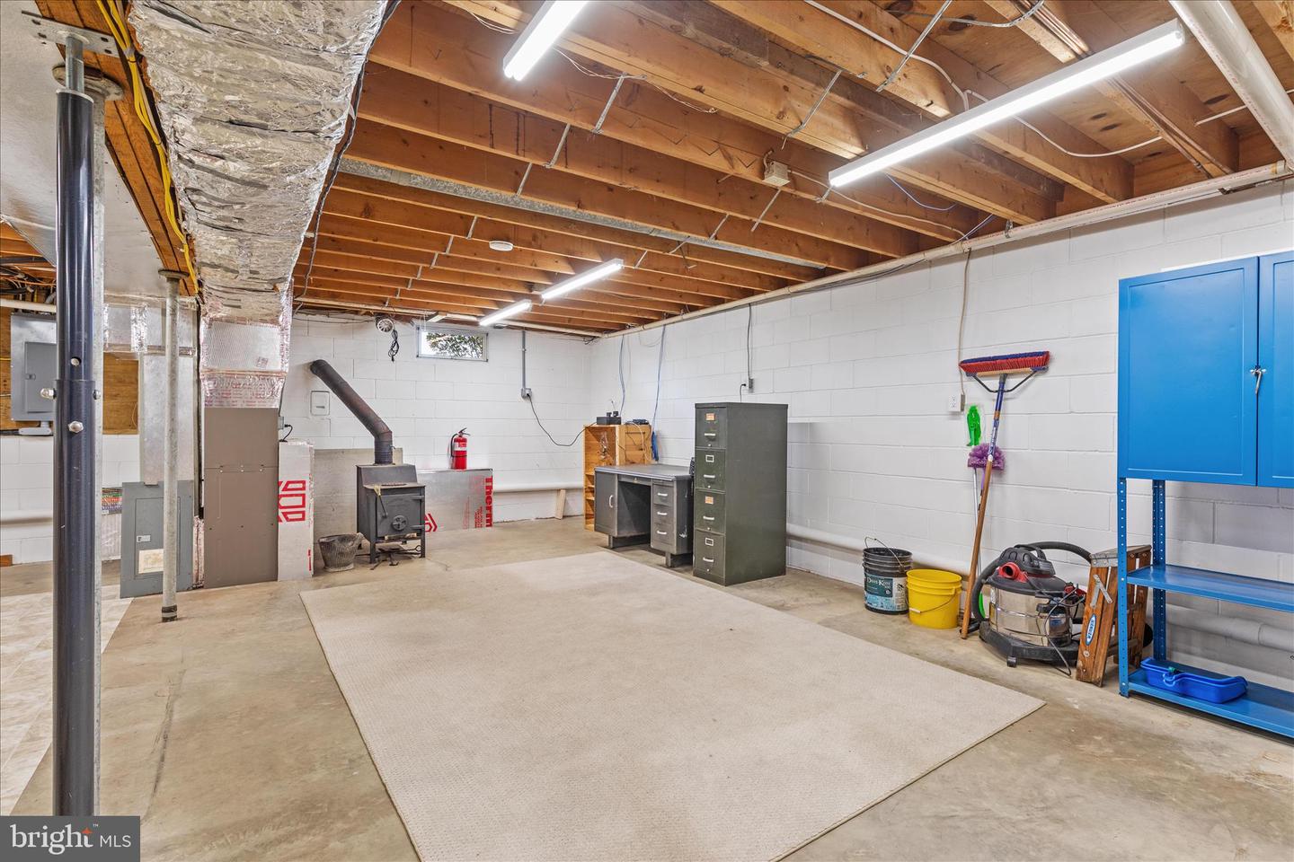 5691 ALUM SPRINGS RD, EDINBURG, Virginia 22824, 3 Bedrooms Bedrooms, ,2 BathroomsBathrooms,Residential,For sale,5691 ALUM SPRINGS RD,VASH2013110 MLS # VASH2013110