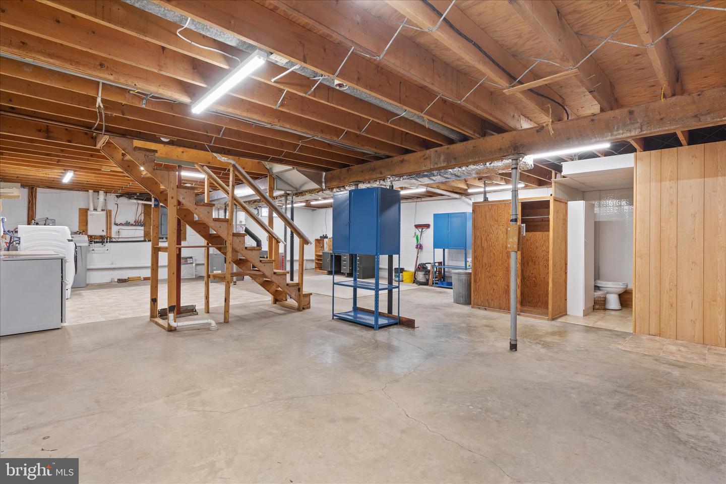 5691 ALUM SPRINGS RD, EDINBURG, Virginia 22824, 3 Bedrooms Bedrooms, ,2 BathroomsBathrooms,Residential,For sale,5691 ALUM SPRINGS RD,VASH2013110 MLS # VASH2013110