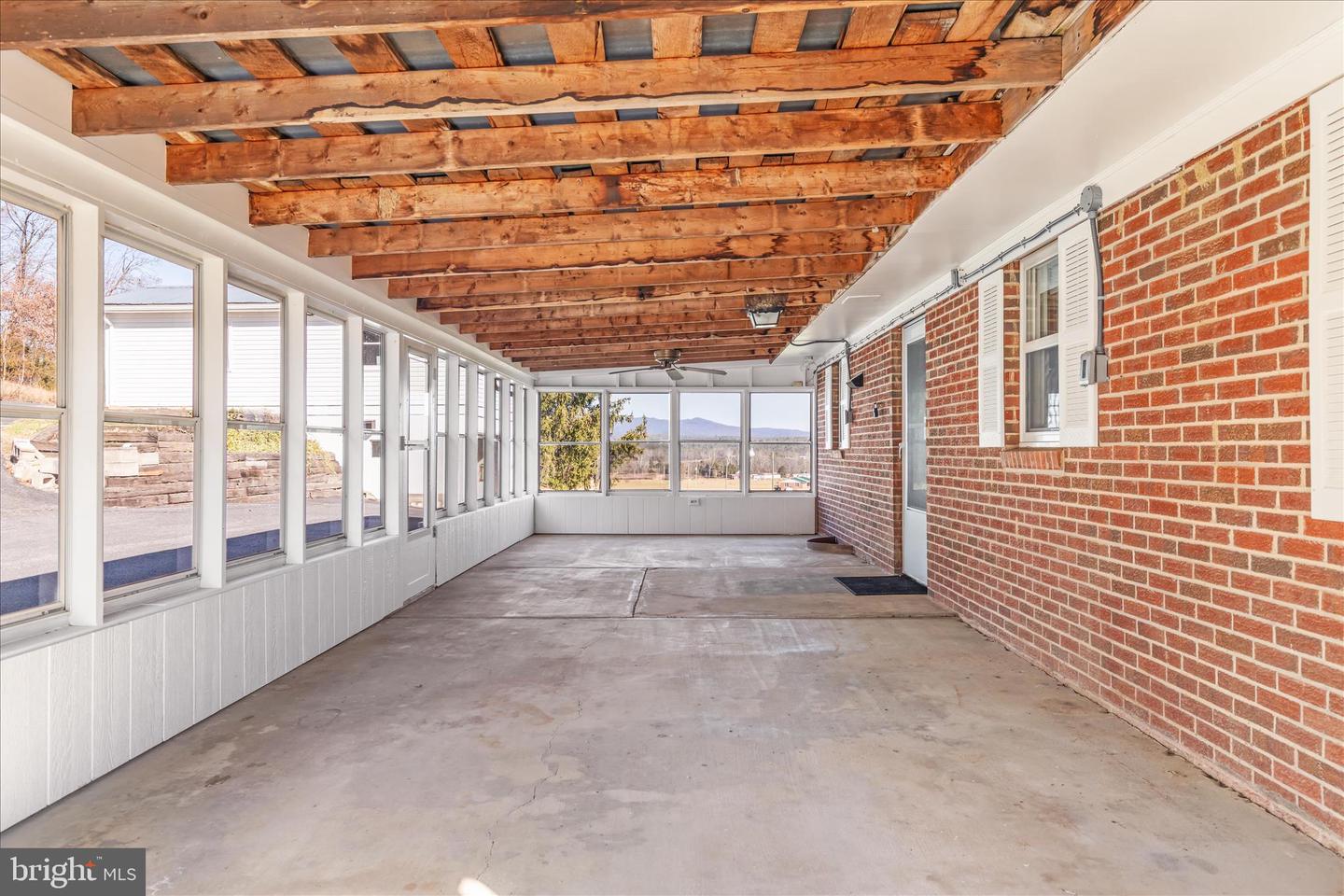 5691 ALUM SPRINGS RD, EDINBURG, Virginia 22824, 3 Bedrooms Bedrooms, ,2 BathroomsBathrooms,Residential,For sale,5691 ALUM SPRINGS RD,VASH2013110 MLS # VASH2013110