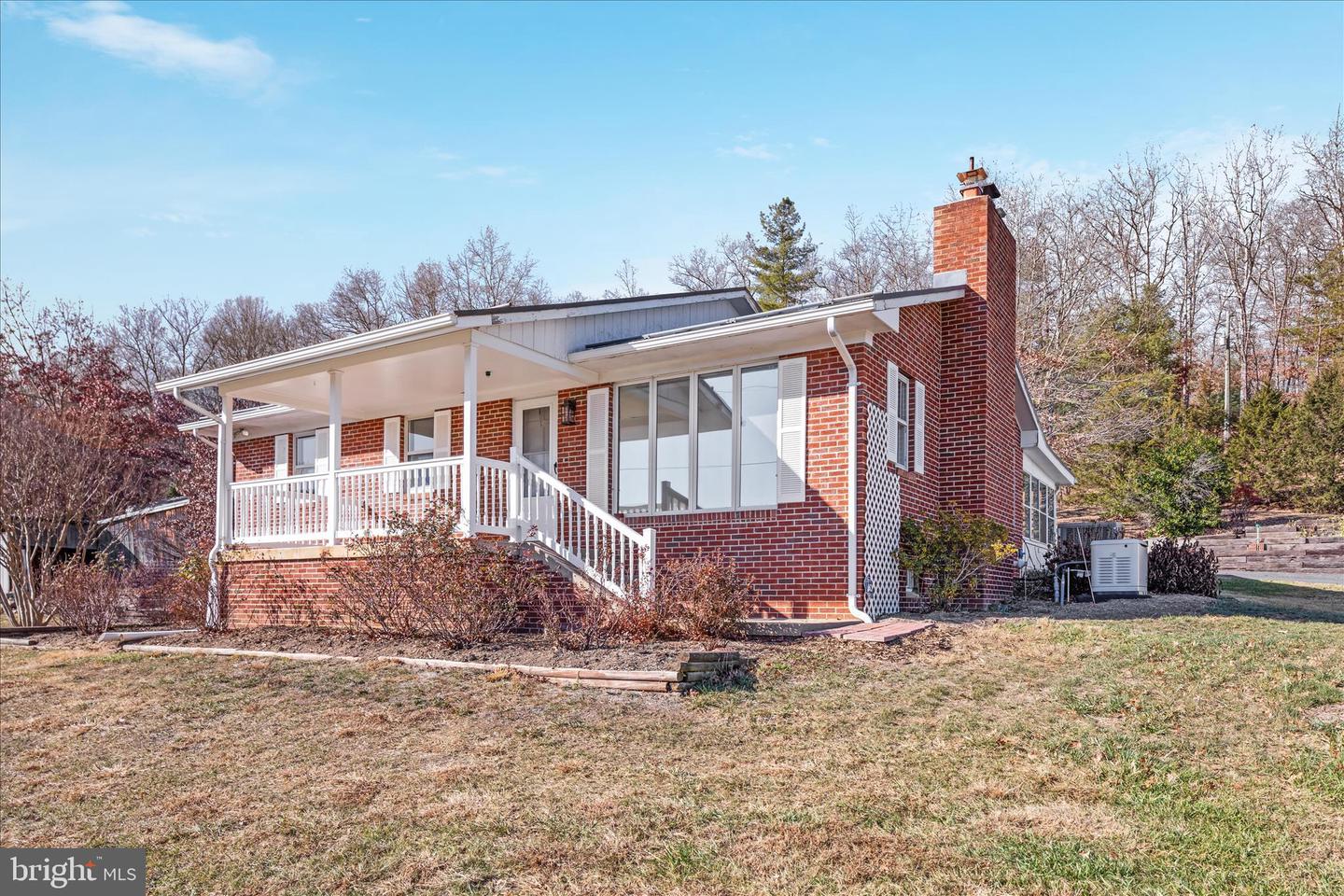 5691 ALUM SPRINGS RD, EDINBURG, Virginia 22824, 3 Bedrooms Bedrooms, ,2 BathroomsBathrooms,Residential,For sale,5691 ALUM SPRINGS RD,VASH2013110 MLS # VASH2013110