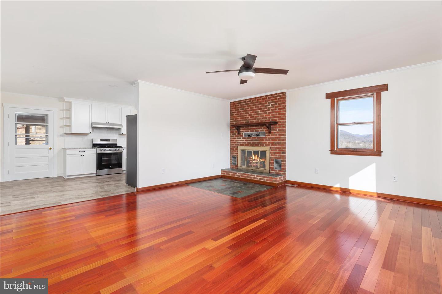 5691 ALUM SPRINGS RD, EDINBURG, Virginia 22824, 3 Bedrooms Bedrooms, ,2 BathroomsBathrooms,Residential,For sale,5691 ALUM SPRINGS RD,VASH2013110 MLS # VASH2013110