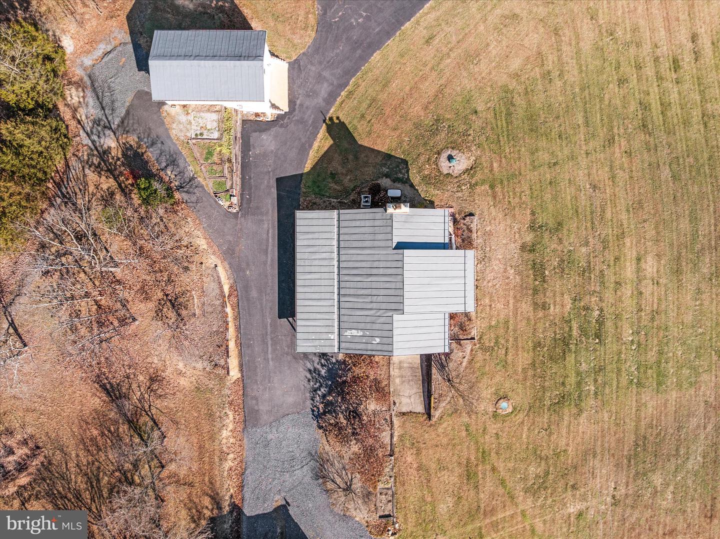 5691 ALUM SPRINGS RD, EDINBURG, Virginia 22824, 3 Bedrooms Bedrooms, ,2 BathroomsBathrooms,Residential,For sale,5691 ALUM SPRINGS RD,VASH2013110 MLS # VASH2013110