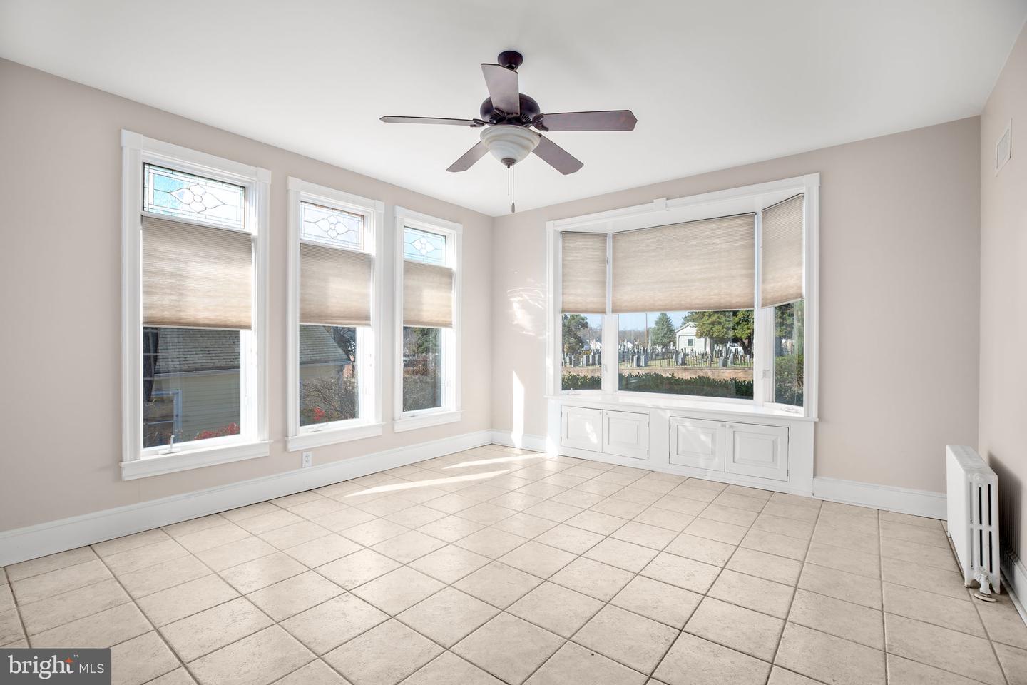 724 WILLIAM ST, FREDERICKSBURG, Virginia 22401, ,Land,For sale,724 WILLIAM ST,VAFB2009364 MLS # VAFB2009364