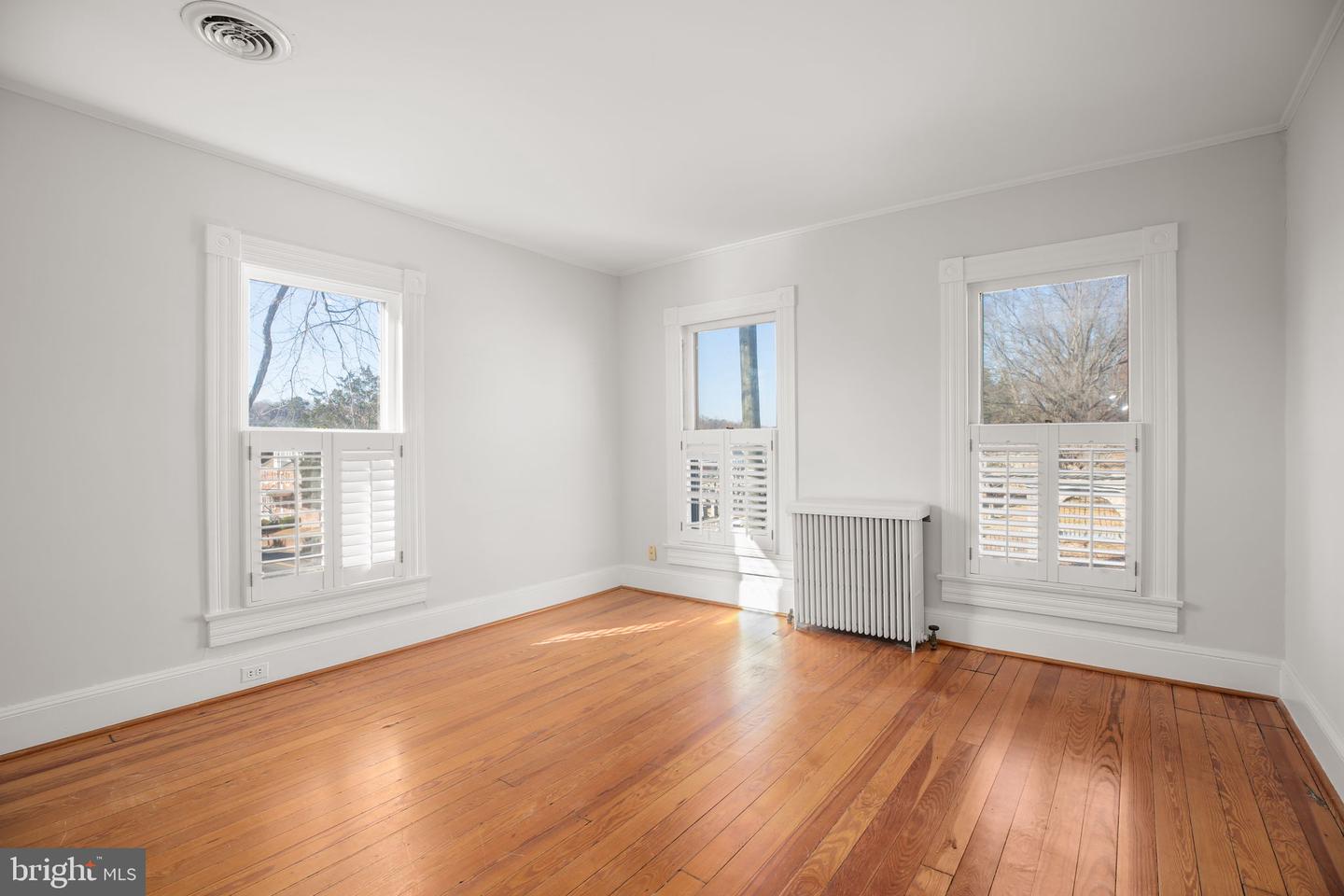 724 WILLIAM ST, FREDERICKSBURG, Virginia 22401, ,Land,For sale,724 WILLIAM ST,VAFB2009364 MLS # VAFB2009364