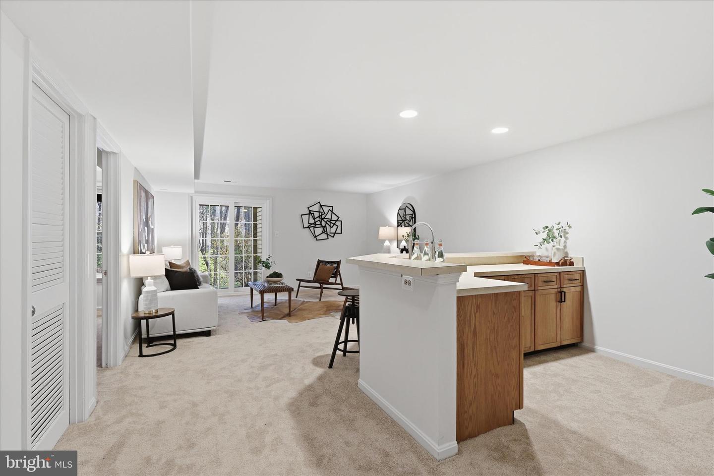 11725 ARBOR GLEN WAY, RESTON, Virginia 20194, 4 Bedrooms Bedrooms, 8 Rooms Rooms,3 BathroomsBathrooms,Residential,For sale,11725 ARBOR GLEN WAY,VAFX2280462 MLS # VAFX2280462