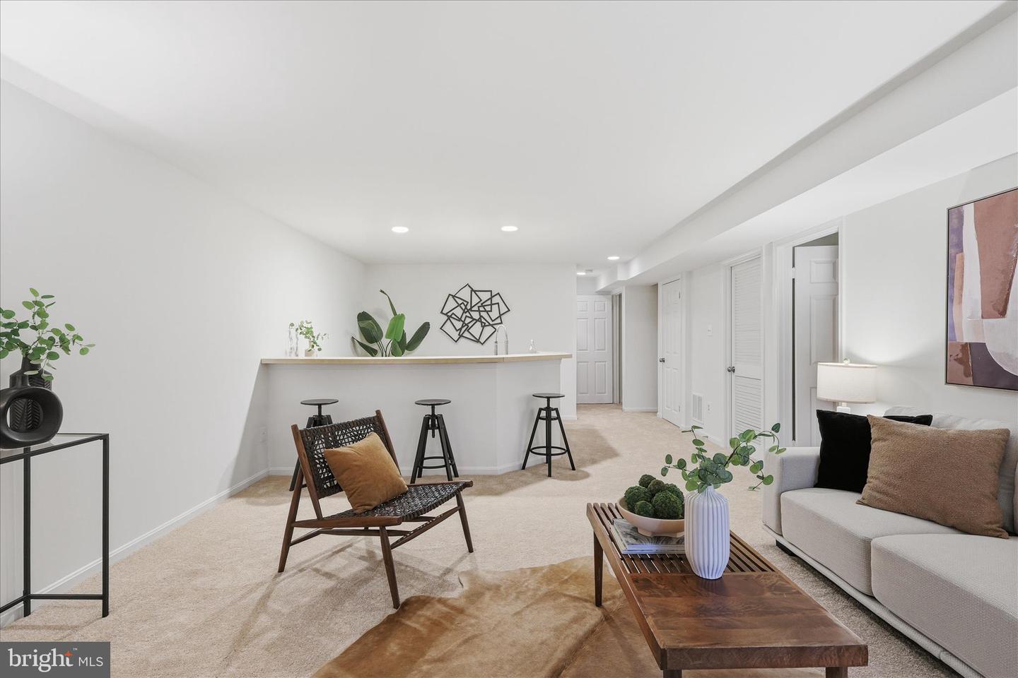 11725 ARBOR GLEN WAY, RESTON, Virginia 20194, 4 Bedrooms Bedrooms, 8 Rooms Rooms,3 BathroomsBathrooms,Residential,For sale,11725 ARBOR GLEN WAY,VAFX2280462 MLS # VAFX2280462