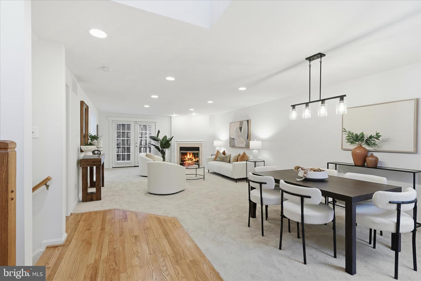 11725 ARBOR GLEN WAY, RESTON, Virginia 20194, 4 Bedrooms Bedrooms, 8 Rooms Rooms,3 BathroomsBathrooms,Residential,For sale,11725 ARBOR GLEN WAY,VAFX2280462 MLS # VAFX2280462