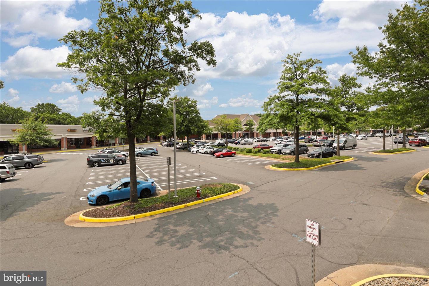 11725 ARBOR GLEN WAY, RESTON, Virginia 20194, 4 Bedrooms Bedrooms, 8 Rooms Rooms,3 BathroomsBathrooms,Residential,For sale,11725 ARBOR GLEN WAY,VAFX2280462 MLS # VAFX2280462