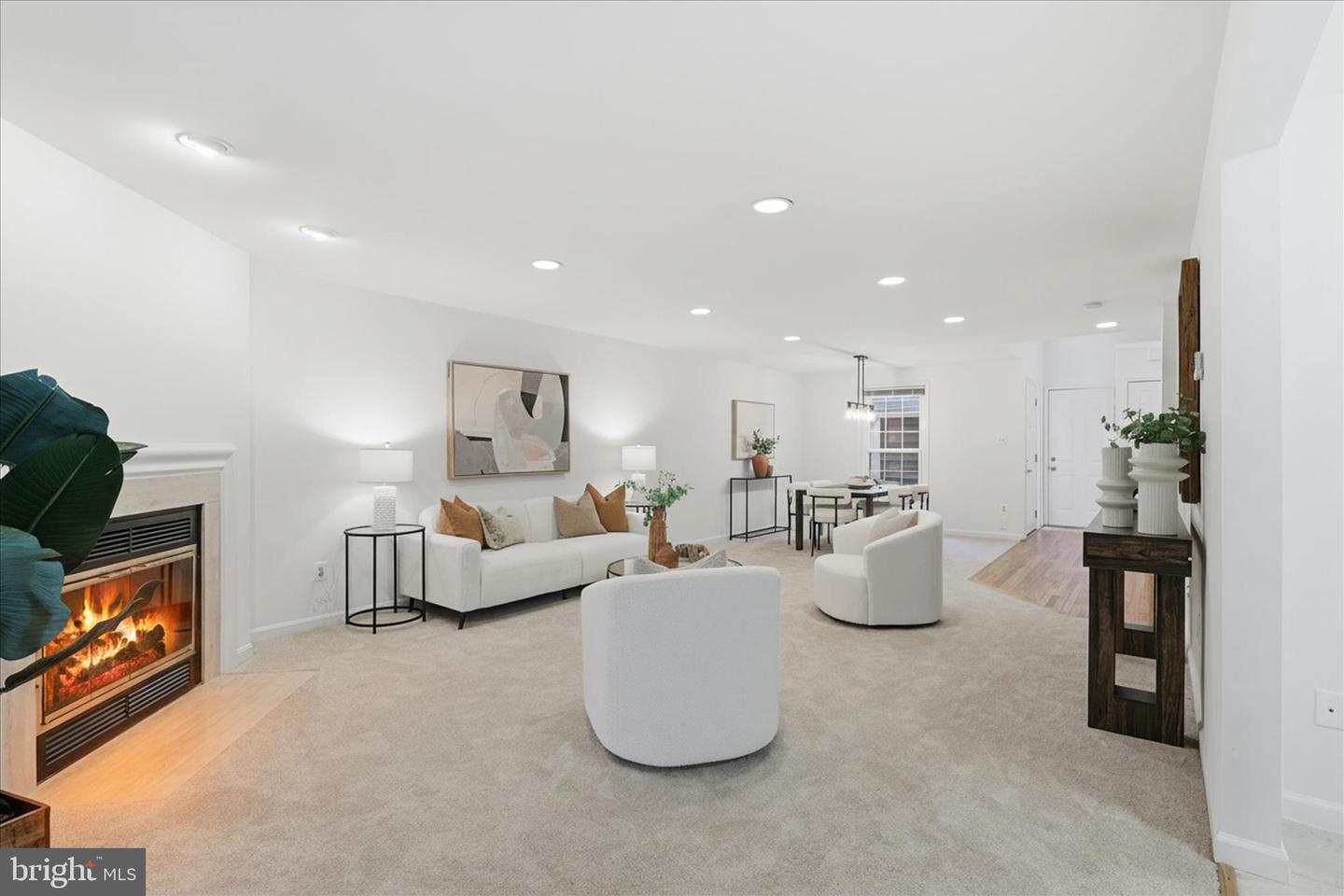 11725 ARBOR GLEN WAY, RESTON, Virginia 20194, 4 Bedrooms Bedrooms, 8 Rooms Rooms,3 BathroomsBathrooms,Residential,For sale,11725 ARBOR GLEN WAY,VAFX2280462 MLS # VAFX2280462