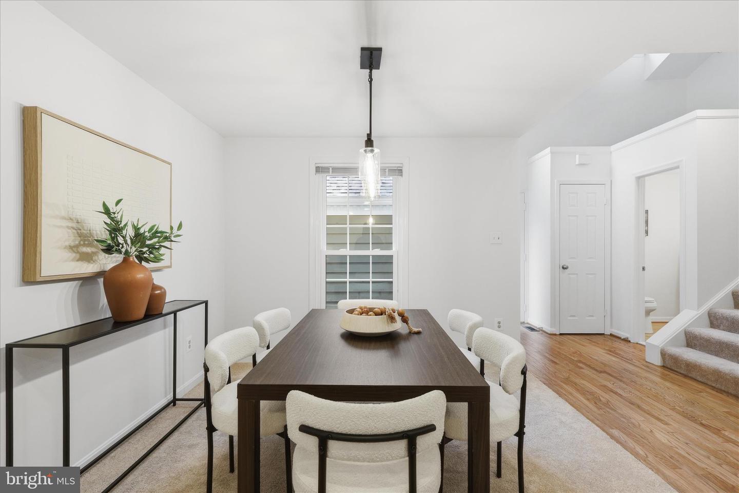 11725 ARBOR GLEN WAY, RESTON, Virginia 20194, 4 Bedrooms Bedrooms, 8 Rooms Rooms,3 BathroomsBathrooms,Residential,For sale,11725 ARBOR GLEN WAY,VAFX2280462 MLS # VAFX2280462