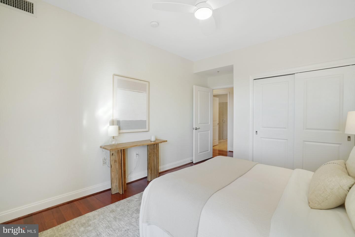 513 W BROAD ST #510, FALLS CHURCH, Virginia 22046, 2 Bedrooms Bedrooms, ,2 BathroomsBathrooms,Residential,For sale,513 W BROAD ST #510,VAFA2003472 MLS # VAFA2003472