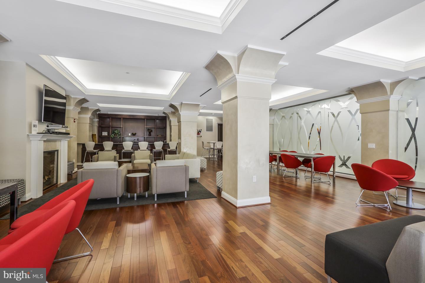 513 W BROAD ST #510, FALLS CHURCH, Virginia 22046, 2 Bedrooms Bedrooms, ,2 BathroomsBathrooms,Residential,For sale,513 W BROAD ST #510,VAFA2003472 MLS # VAFA2003472