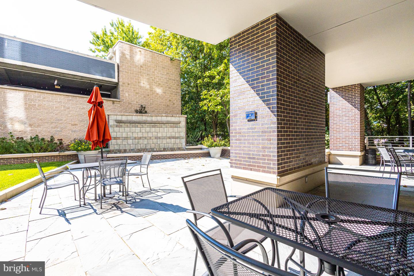 513 W BROAD ST #510, FALLS CHURCH, Virginia 22046, 2 Bedrooms Bedrooms, ,2 BathroomsBathrooms,Residential,For sale,513 W BROAD ST #510,VAFA2003472 MLS # VAFA2003472