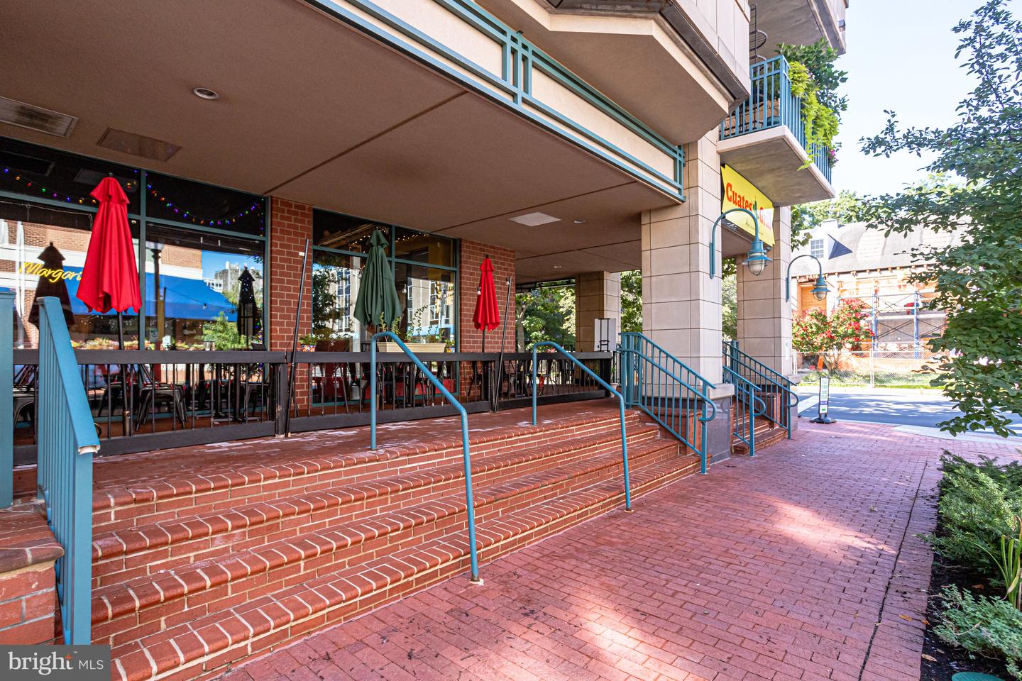 513 W BROAD ST #510, FALLS CHURCH, Virginia 22046, 2 Bedrooms Bedrooms, ,2 BathroomsBathrooms,Residential,For sale,513 W BROAD ST #510,VAFA2003472 MLS # VAFA2003472