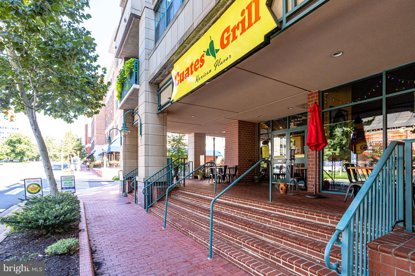 513 W BROAD ST #510, FALLS CHURCH, Virginia 22046, 2 Bedrooms Bedrooms, ,2 BathroomsBathrooms,Residential,For sale,513 W BROAD ST #510,VAFA2003472 MLS # VAFA2003472