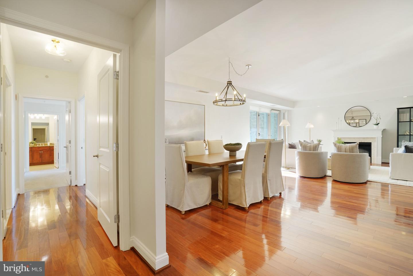 513 W BROAD ST #510, FALLS CHURCH, Virginia 22046, 2 Bedrooms Bedrooms, ,2 BathroomsBathrooms,Residential,For sale,513 W BROAD ST #510,VAFA2003472 MLS # VAFA2003472