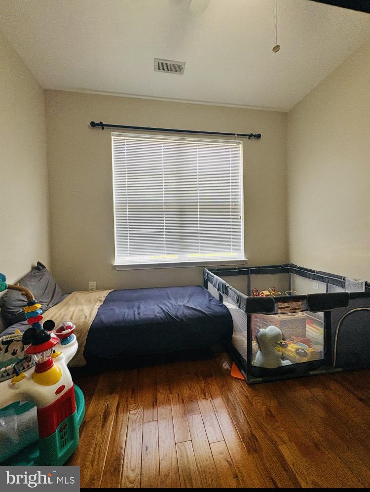 11200 HOLLINS CT, FREDERICKSBURG, Virginia 22407, 4 Bedrooms Bedrooms, ,3 BathroomsBathrooms,Residential,For sale,11200 HOLLINS CT,VASP2037828 MLS # VASP2037828