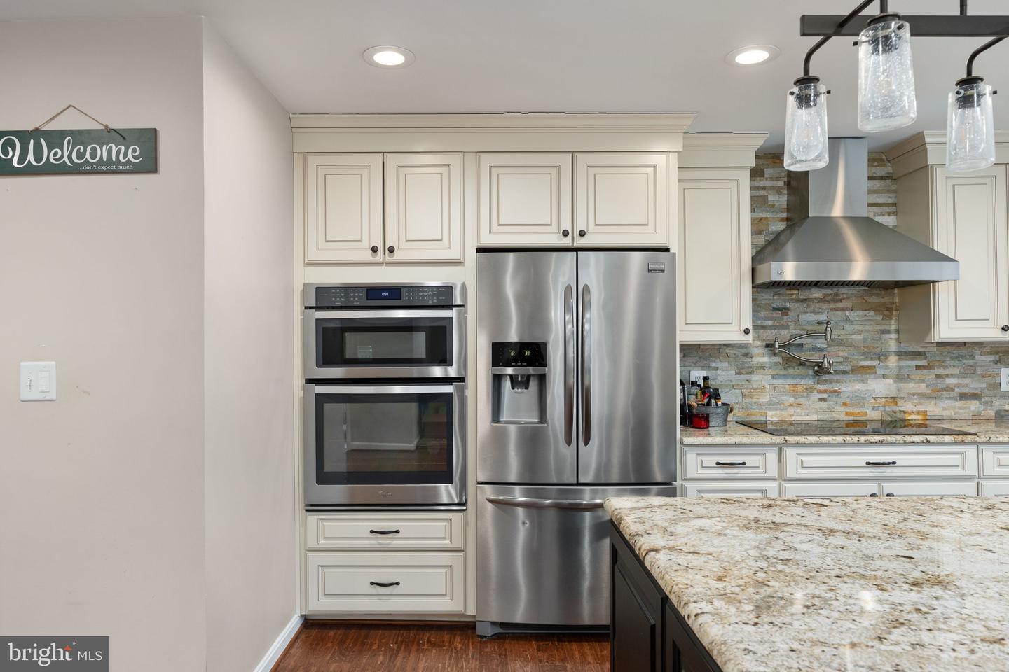 1412 DEVILS REACH RD, WOODBRIDGE, Virginia 22192, 4 Bedrooms Bedrooms, ,3 BathroomsBathrooms,Residential,For sale,1412 DEVILS REACH RD,VAPW2108384 MLS # VAPW2108384