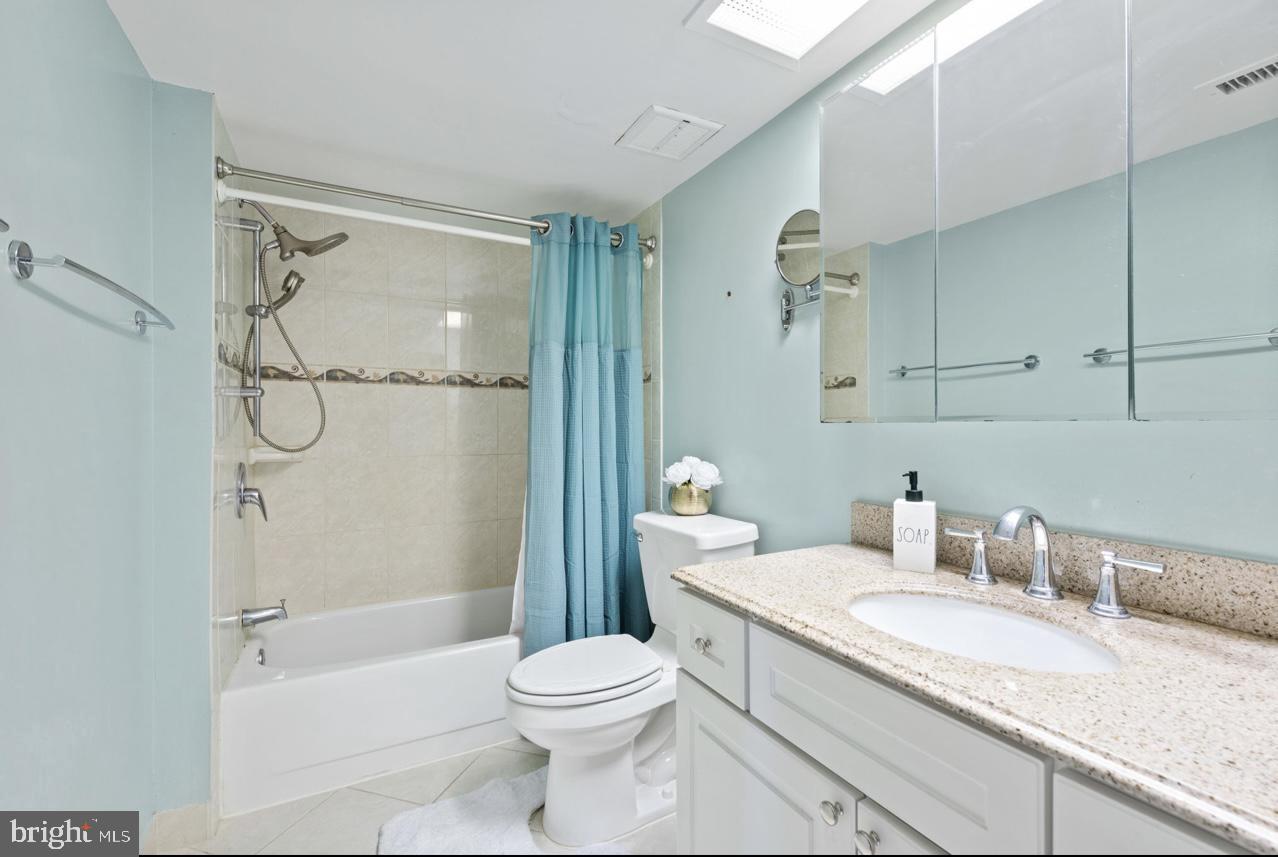 5501 SEMINARY RD #801S, FALLS CHURCH, Virginia 22041, 1 Bedroom Bedrooms, ,1 BathroomBathrooms,Residential,For sale,5501 SEMINARY RD #801S,VAFX2280658 MLS # VAFX2280658 5501 SEMINARY RD #801S, FALLS CHURCH, Virginia 22041, 1 Bedroom Bedrooms, ,1 BathroomBathrooms,Residential,For sale,5501 SEMINARY RD #801S,VAFX2280658 MLS # VAFX2280658