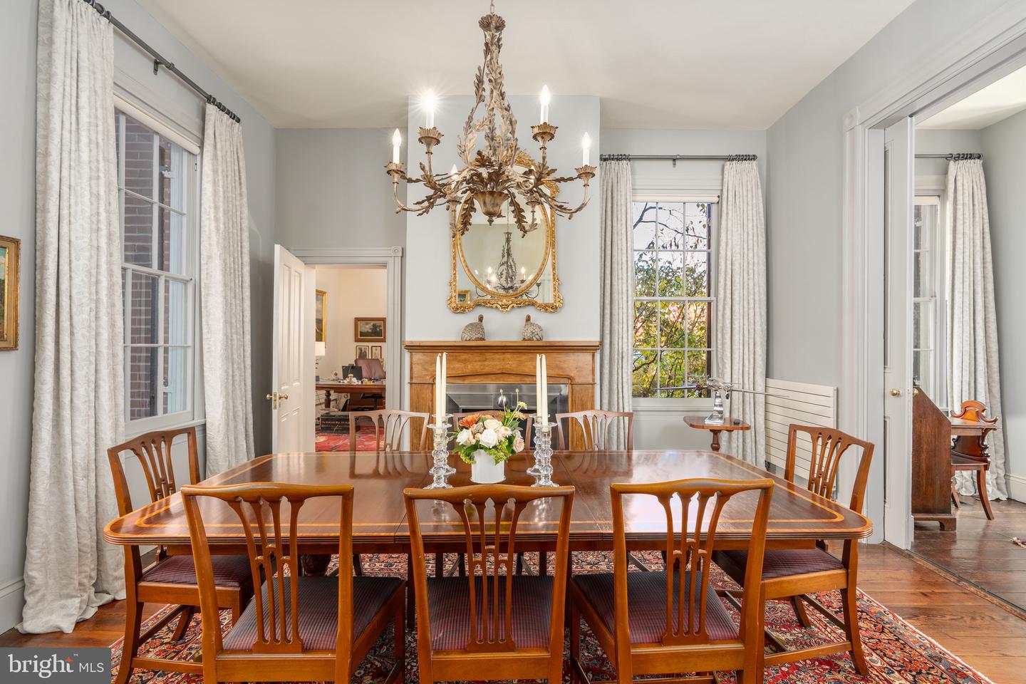 616 FORT WILLIAMS PKWY, ALEXANDRIA, Virginia 22304, 5 Bedrooms Bedrooms, ,3 BathroomsBathrooms,Residential,For sale,616 FORT WILLIAMS PKWY,VAAX2052082 MLS # VAAX2052082