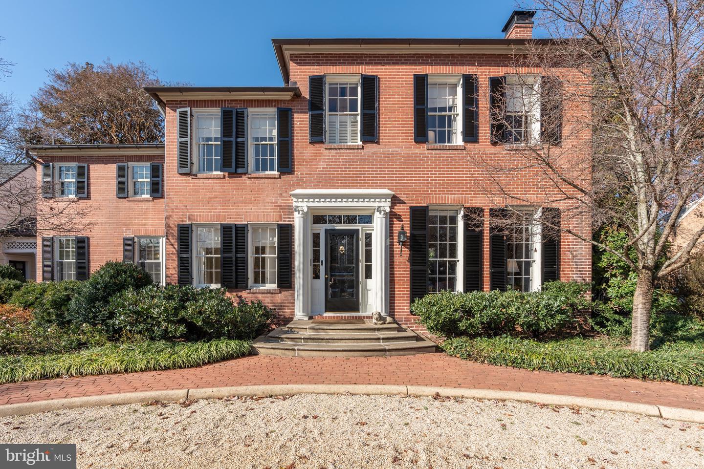 616 FORT WILLIAMS PKWY, ALEXANDRIA, Virginia 22304, 5 Bedrooms Bedrooms, ,3 BathroomsBathrooms,Residential,For sale,616 FORT WILLIAMS PKWY,VAAX2052082 MLS # VAAX2052082