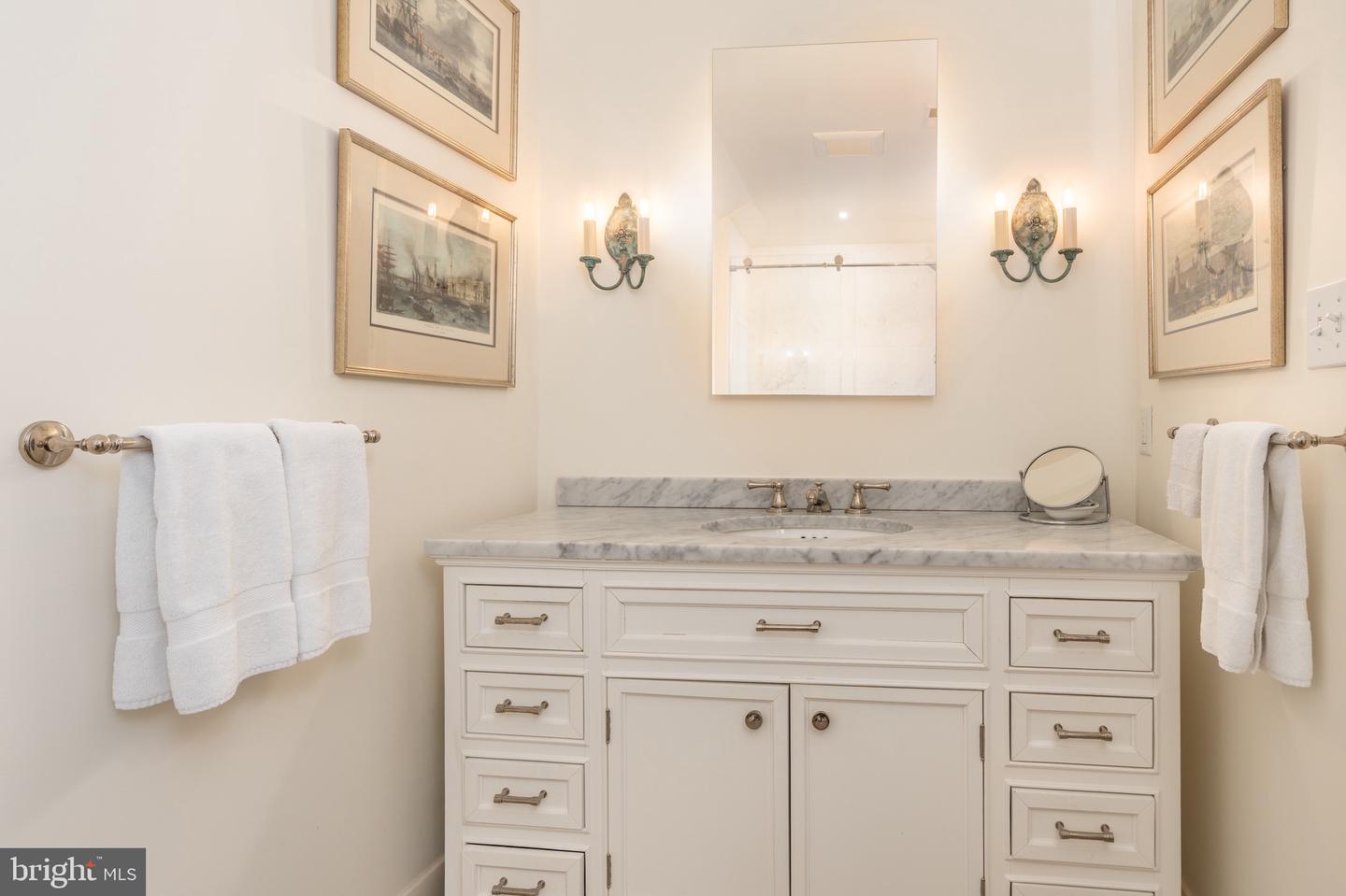 616 FORT WILLIAMS PKWY, ALEXANDRIA, Virginia 22304, 5 Bedrooms Bedrooms, ,3 BathroomsBathrooms,Residential,For sale,616 FORT WILLIAMS PKWY,VAAX2052082 MLS # VAAX2052082