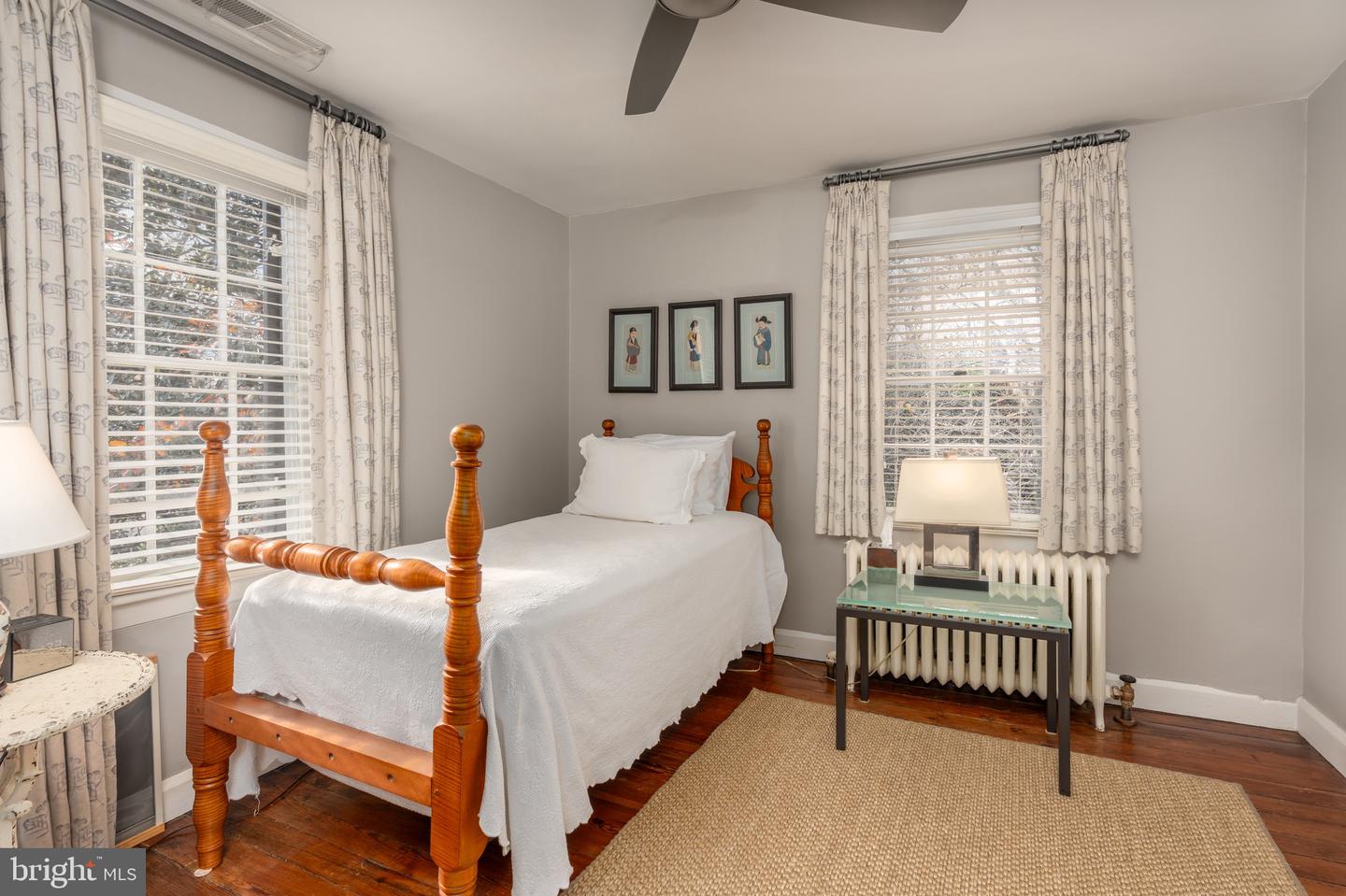 616 FORT WILLIAMS PKWY, ALEXANDRIA, Virginia 22304, 5 Bedrooms Bedrooms, ,3 BathroomsBathrooms,Residential,For sale,616 FORT WILLIAMS PKWY,VAAX2052082 MLS # VAAX2052082