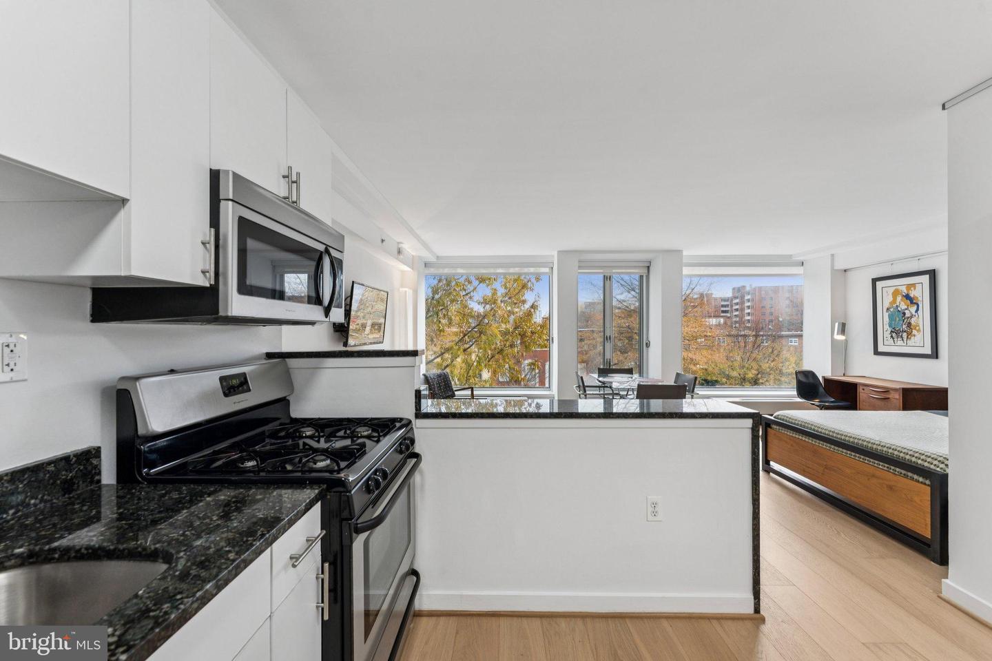 1101 3RD ST SW #114, WASHINGTON, District Of Columbia 20024, 3 Rooms Rooms,1 BathroomBathrooms,Residential,For sale,1101 3RD ST SW #114,DCDC2233196 MLS # DCDC2233196 1101 3RD ST SW #114, WASHINGTON, District Of Columbia 20024, 3 Rooms Rooms,1 BathroomBathrooms,Residential,For sale,1101 3RD ST SW #114,DCDC2233196 MLS # DCDC2233196