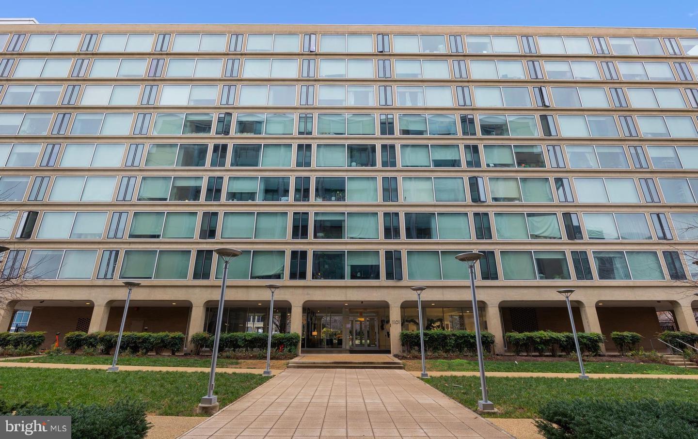 1101 3RD ST SW #114, WASHINGTON, District Of Columbia 20024, 3 Rooms Rooms,1 BathroomBathrooms,Residential,For sale,1101 3RD ST SW #114,DCDC2233196 MLS # DCDC2233196 1101 3RD ST SW #114, WASHINGTON, District Of Columbia 20024, 3 Rooms Rooms,1 BathroomBathrooms,Residential,For sale,1101 3RD ST SW #114,DCDC2233196 MLS # DCDC2233196