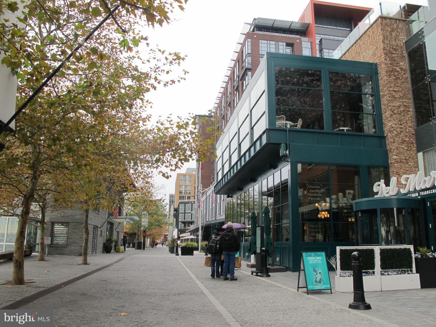 1101 3RD ST SW #114, WASHINGTON, District Of Columbia 20024, 3 Rooms Rooms,1 BathroomBathrooms,Residential,For sale,1101 3RD ST SW #114,DCDC2233196 MLS # DCDC2233196 1101 3RD ST SW #114, WASHINGTON, District Of Columbia 20024, 3 Rooms Rooms,1 BathroomBathrooms,Residential,For sale,1101 3RD ST SW #114,DCDC2233196 MLS # DCDC2233196