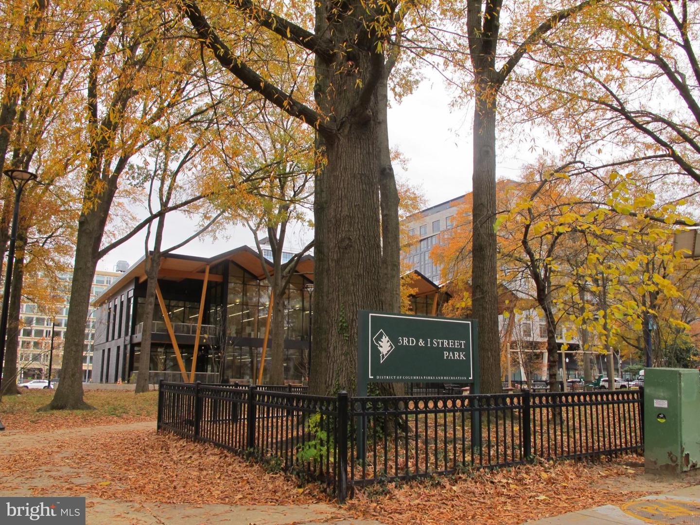 1101 3RD ST SW #114, WASHINGTON, District Of Columbia 20024, 3 Rooms Rooms,1 BathroomBathrooms,Residential,For sale,1101 3RD ST SW #114,DCDC2233196 MLS # DCDC2233196 1101 3RD ST SW #114, WASHINGTON, District Of Columbia 20024, 3 Rooms Rooms,1 BathroomBathrooms,Residential,For sale,1101 3RD ST SW #114,DCDC2233196 MLS # DCDC2233196