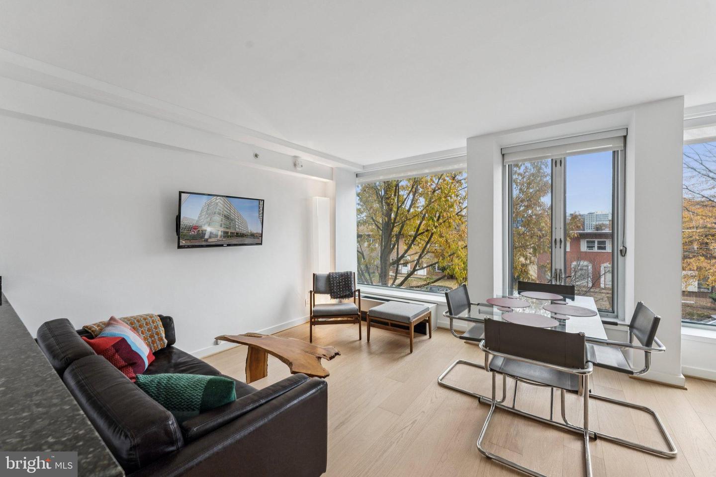 1101 3RD ST SW #114, WASHINGTON, District Of Columbia 20024, 3 Rooms Rooms,1 BathroomBathrooms,Residential,For sale,1101 3RD ST SW #114,DCDC2233196 MLS # DCDC2233196 1101 3RD ST SW #114, WASHINGTON, District Of Columbia 20024, 3 Rooms Rooms,1 BathroomBathrooms,Residential,For sale,1101 3RD ST SW #114,DCDC2233196 MLS # DCDC2233196