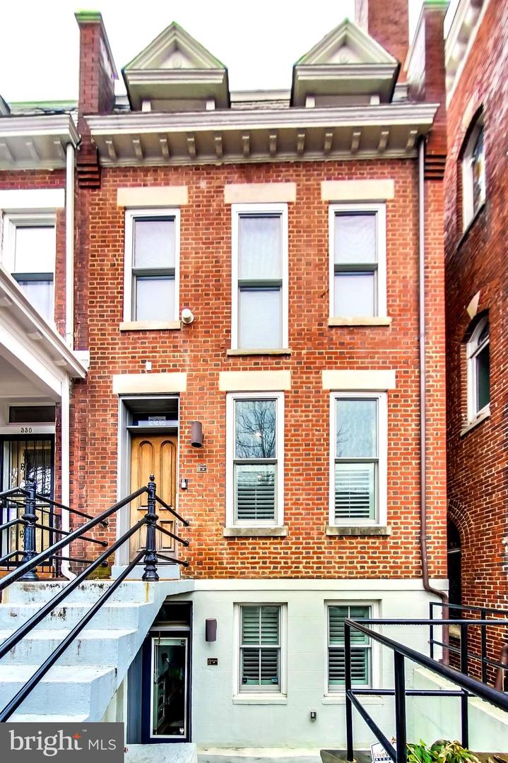 819 D ST NE #7, WASHINGTON, District Of Columbia 20002, 1 Bedroom Bedrooms, ,1 BathroomBathrooms,Residential,For sale,819 D ST NE #7,DCDC2233244 MLS # DCDC2233244