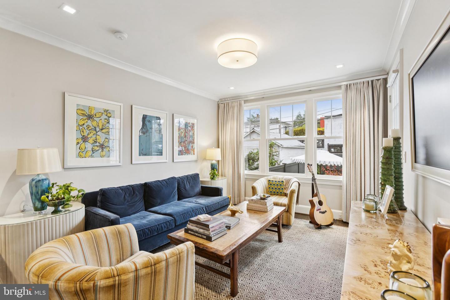 1724 34TH ST NW, WASHINGTON, District Of Columbia 20007, ,Residential,For sale,1724 34TH ST NW,DCDC2233256 MLS # DCDC2233256