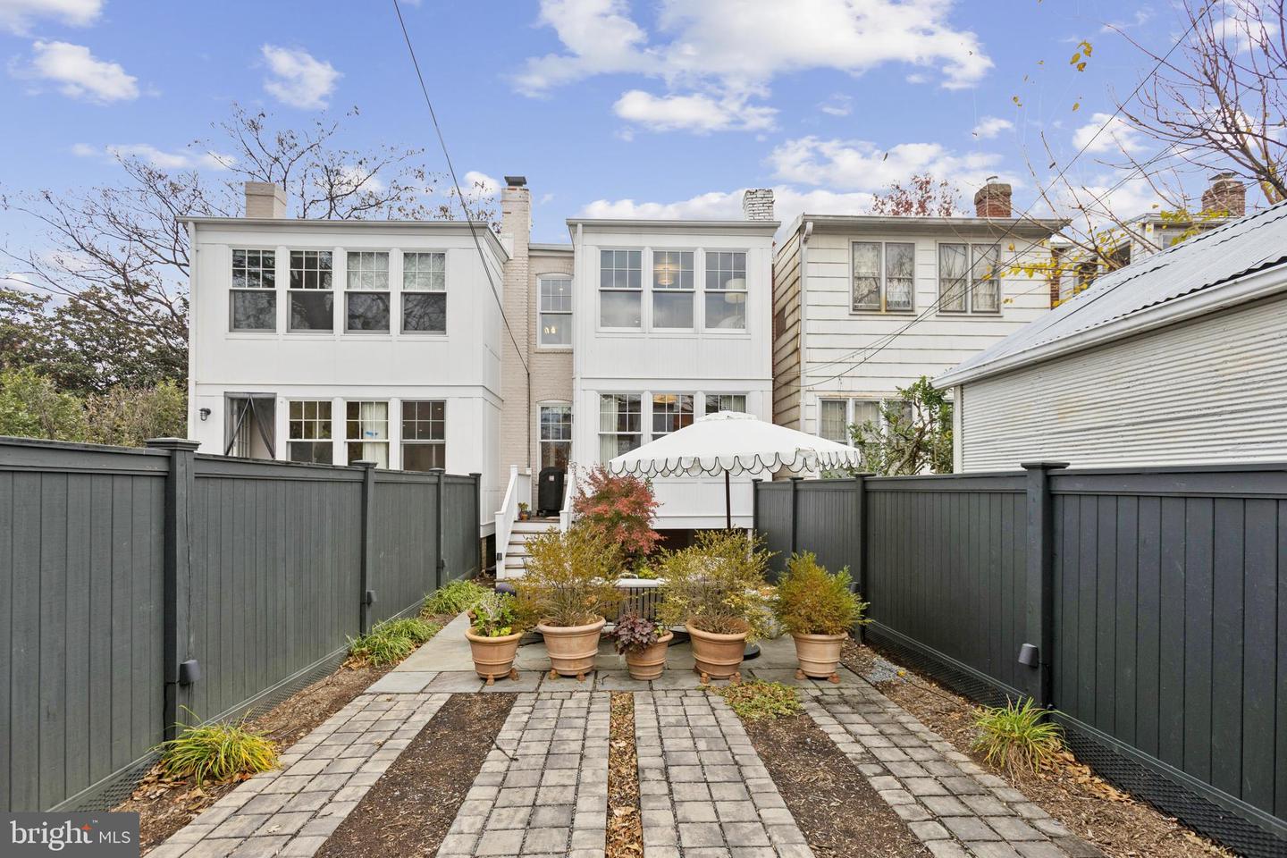 1724 34TH ST NW, WASHINGTON, District Of Columbia 20007, ,Residential,For sale,1724 34TH ST NW,DCDC2233256 MLS # DCDC2233256