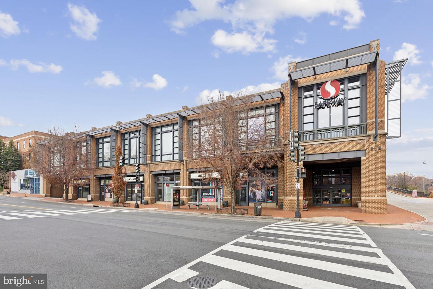 1724 34TH ST NW, WASHINGTON, District Of Columbia 20007, ,Residential,For sale,1724 34TH ST NW,DCDC2233256 MLS # DCDC2233256