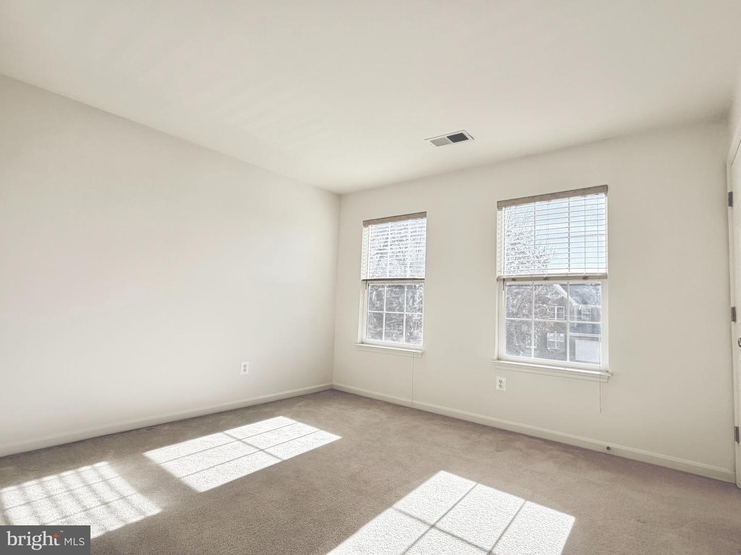 8420 SUMMER BREEZE PL, MANASSAS, Virginia 20112, 5 Bedrooms Bedrooms, 9 Rooms Rooms,3 BathroomsBathrooms,Residential,For sale,8420 SUMMER BREEZE PL,VAPW2108558 MLS # VAPW2108558 8420 SUMMER BREEZE PL, MANASSAS, Virginia 20112, 5 Bedrooms Bedrooms, 9 Rooms Rooms,3 BathroomsBathrooms,Residential,For sale,8420 SUMMER BREEZE PL,VAPW2108558 MLS # VAPW2108558