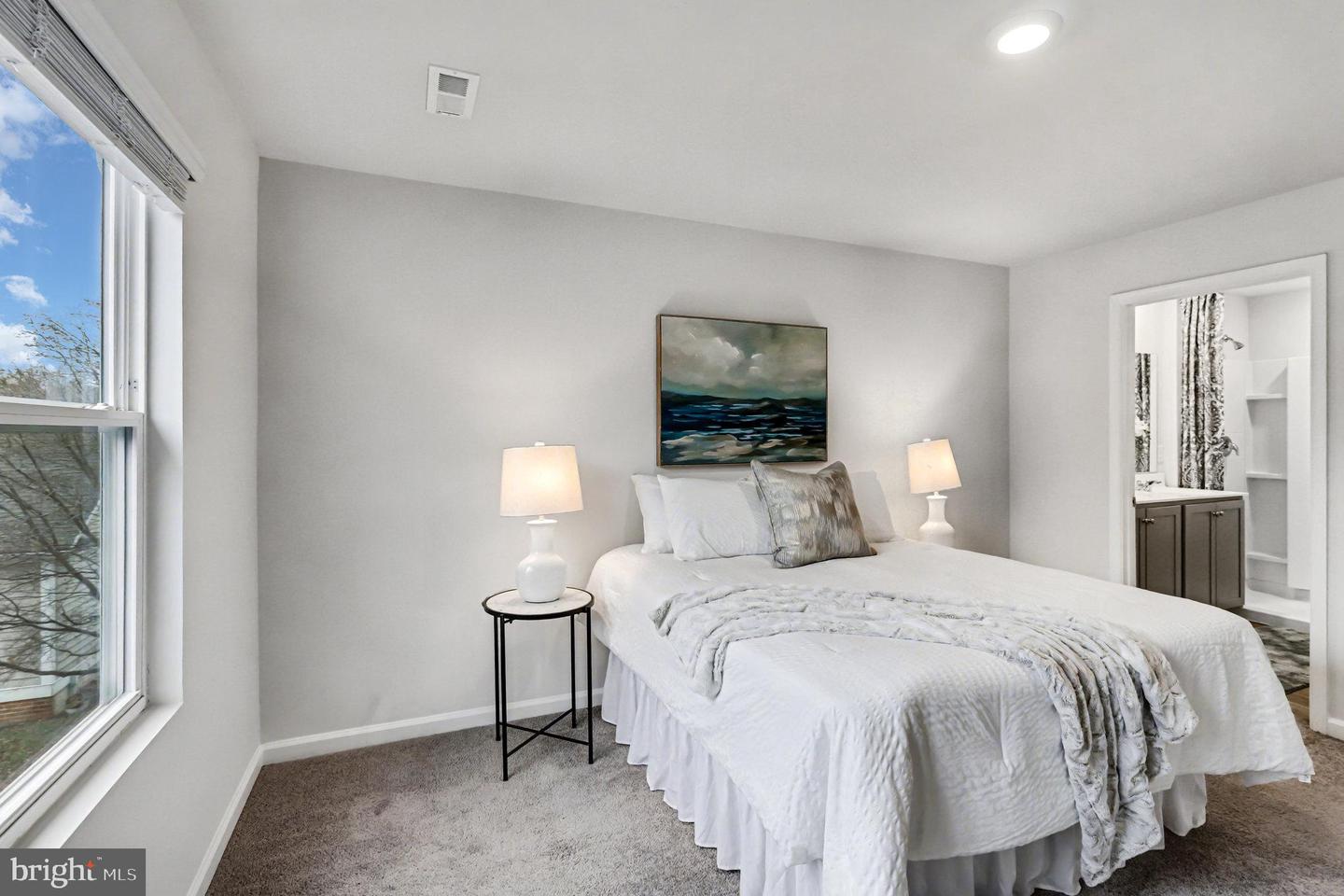 7426 AZALEA DR, RUTHER GLEN, Virginia 22546, 4 Bedrooms Bedrooms, 13 Rooms Rooms,2 BathroomsBathrooms,Residential,For sale,7426 AZALEA DR,VACV2009246 MLS # VACV2009246