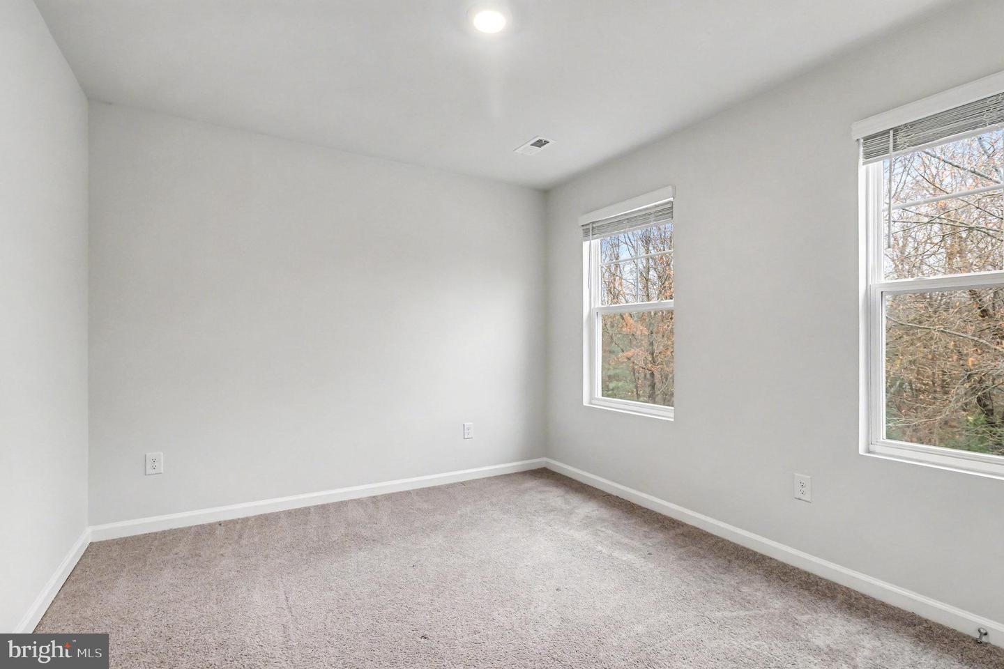 7426 AZALEA DR, RUTHER GLEN, Virginia 22546, 4 Bedrooms Bedrooms, 13 Rooms Rooms,2 BathroomsBathrooms,Residential,For sale,7426 AZALEA DR,VACV2009246 MLS # VACV2009246