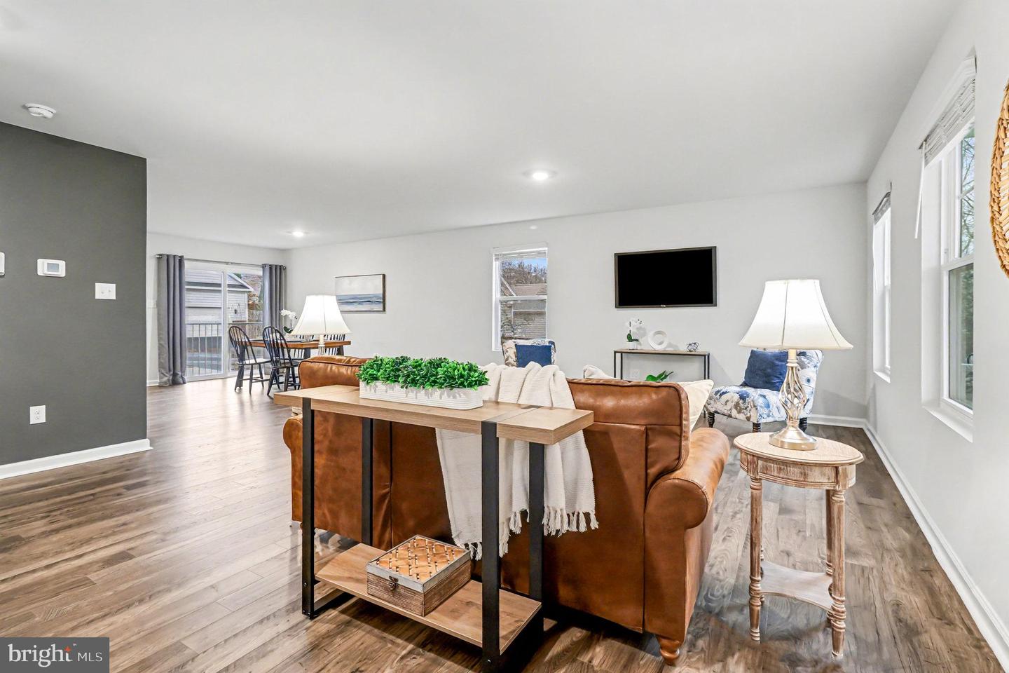 7426 AZALEA DR, RUTHER GLEN, Virginia 22546, 4 Bedrooms Bedrooms, 13 Rooms Rooms,2 BathroomsBathrooms,Residential,For sale,7426 AZALEA DR,VACV2009246 MLS # VACV2009246