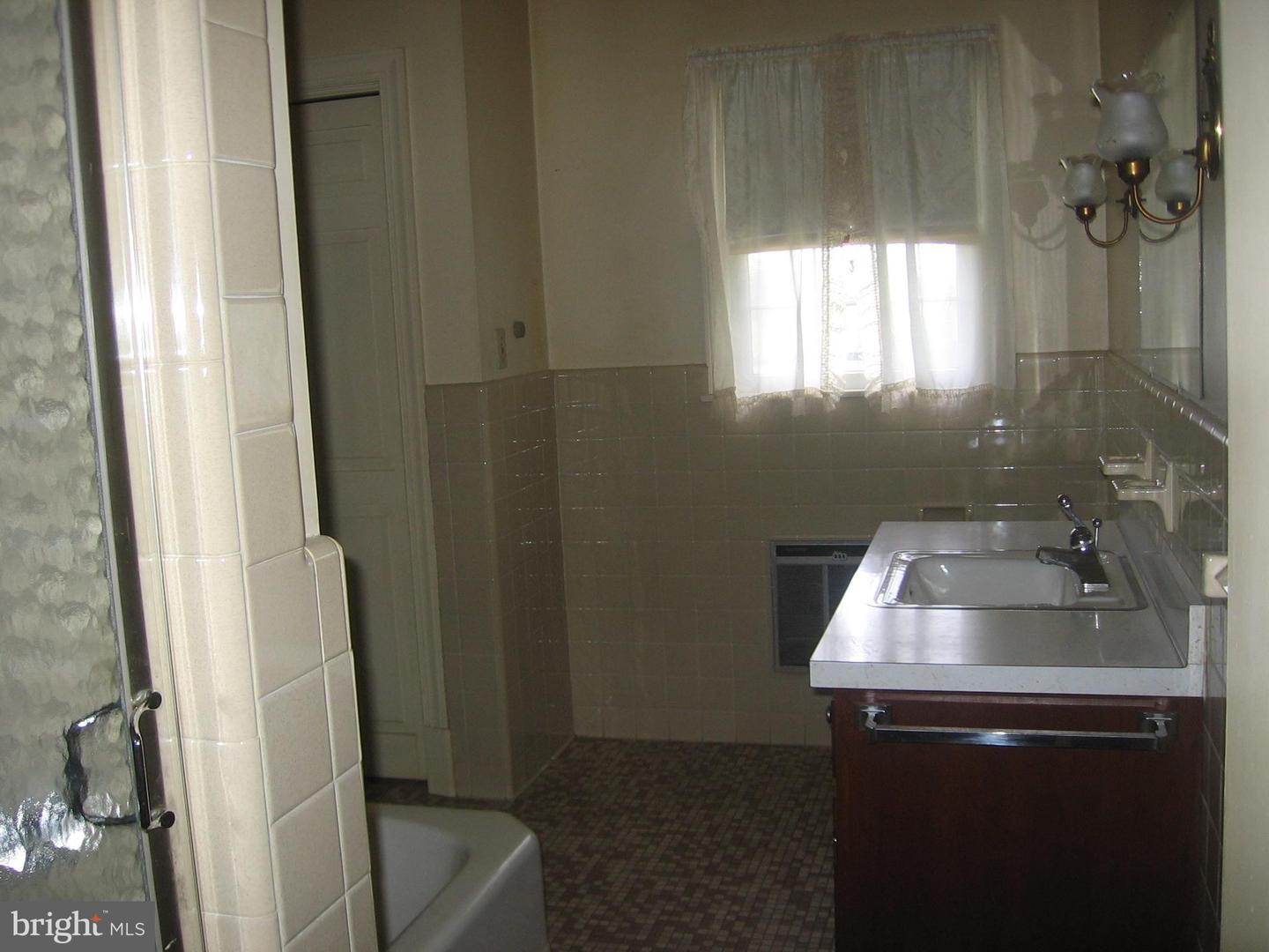 349 TOWN RUN LN, STEPHENS CITY, Virginia 22655, 3 Bedrooms Bedrooms, ,2 BathroomsBathrooms,Residential,For sale,349 TOWN RUN LN,VAFV2038302 MLS # VAFV2038302